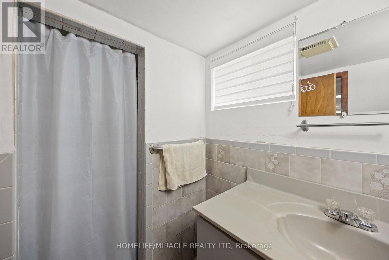 683 OLD WESTON ROAD Image 31