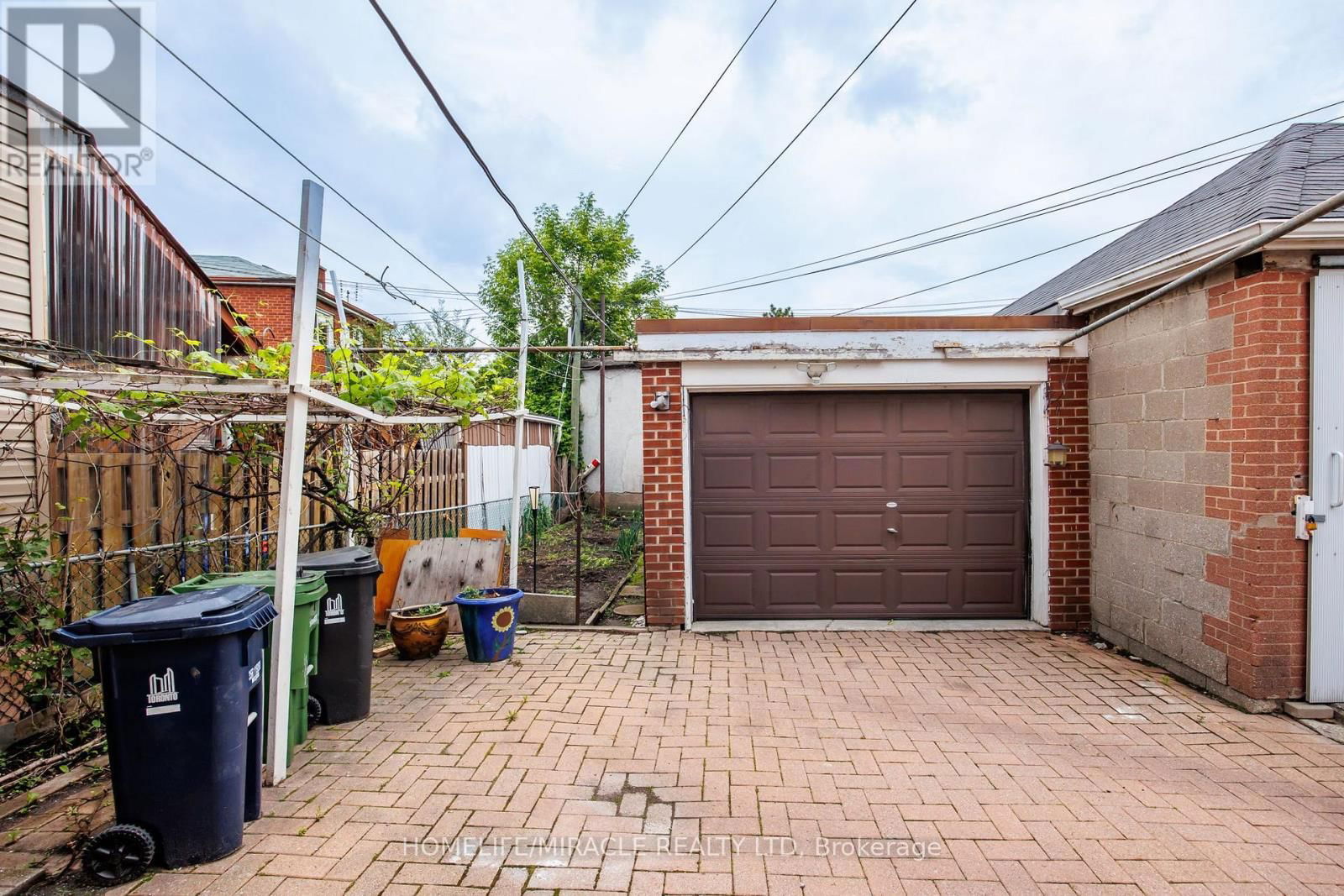 683 OLD WESTON ROAD Image 34