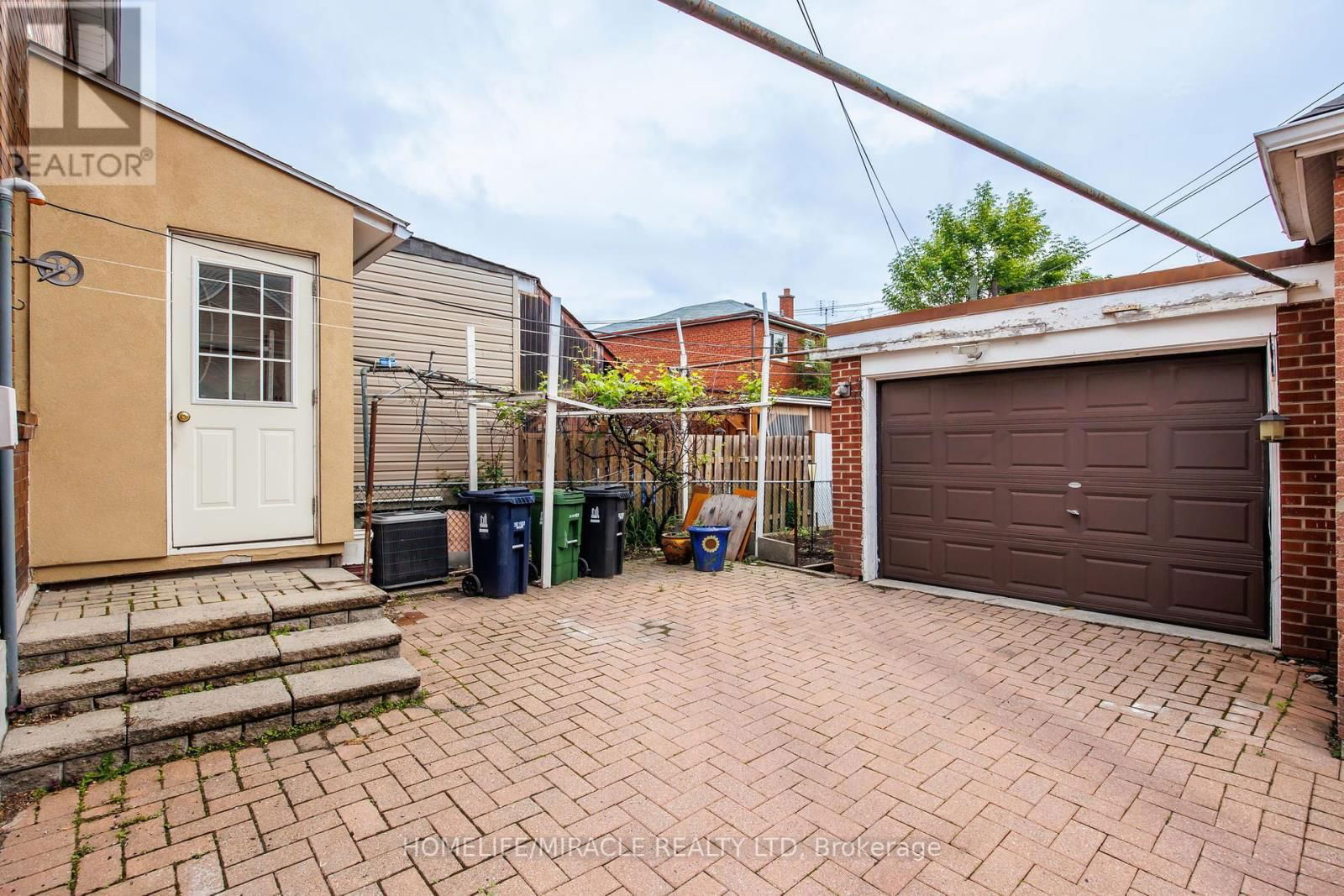 683 OLD WESTON ROAD Image 4