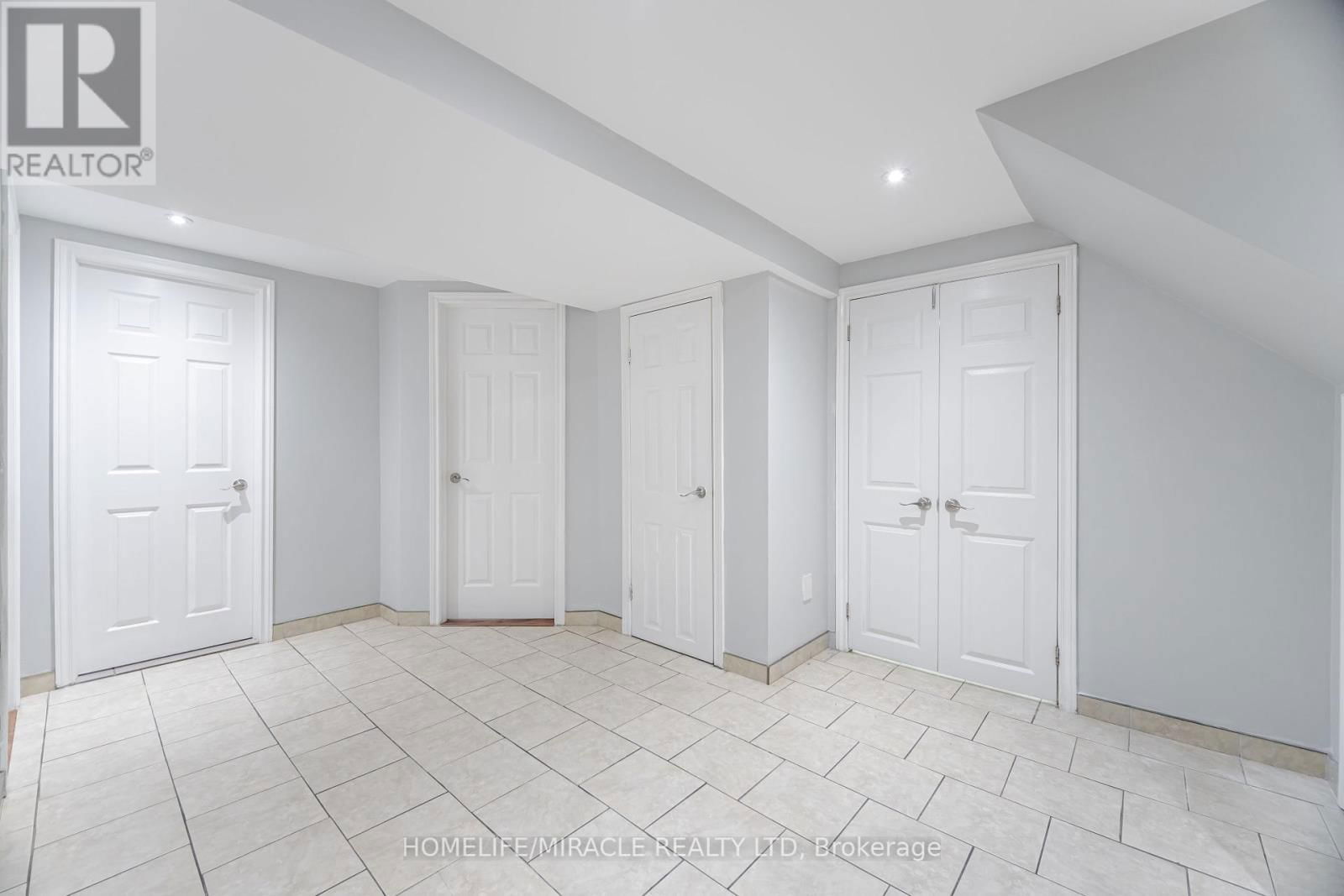 41 BRADSTOCK ROAD Image 32