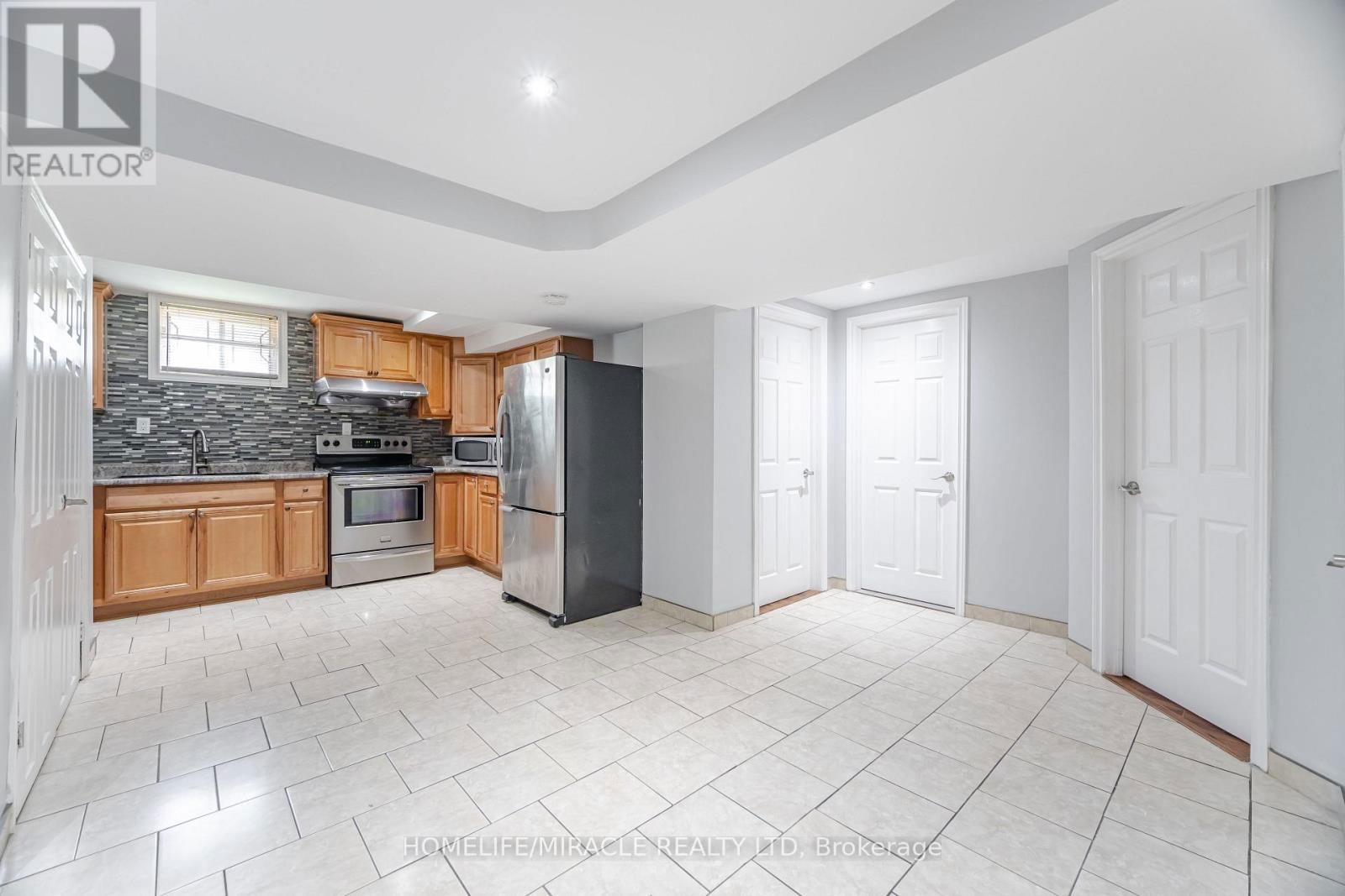 41 BRADSTOCK ROAD Image 34