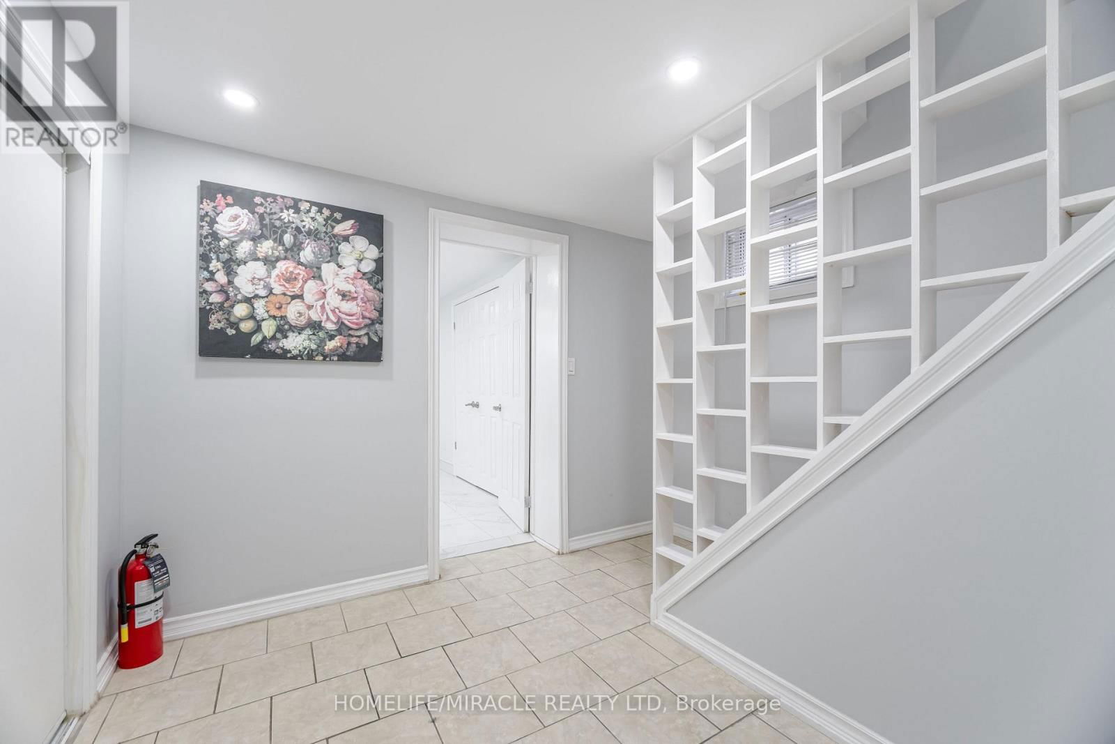 41 BRADSTOCK ROAD Image 39