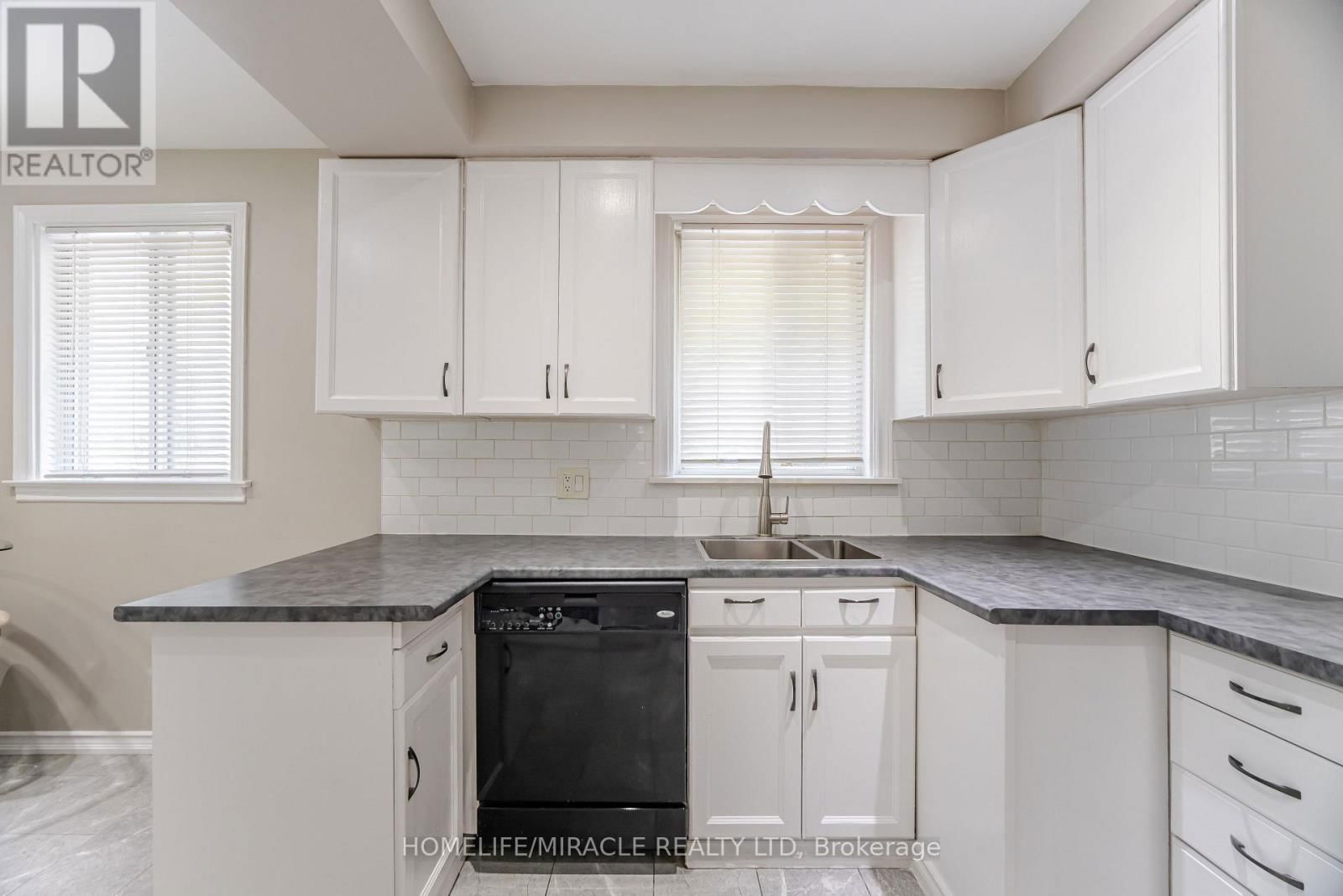 41 BRADSTOCK ROAD Image 7