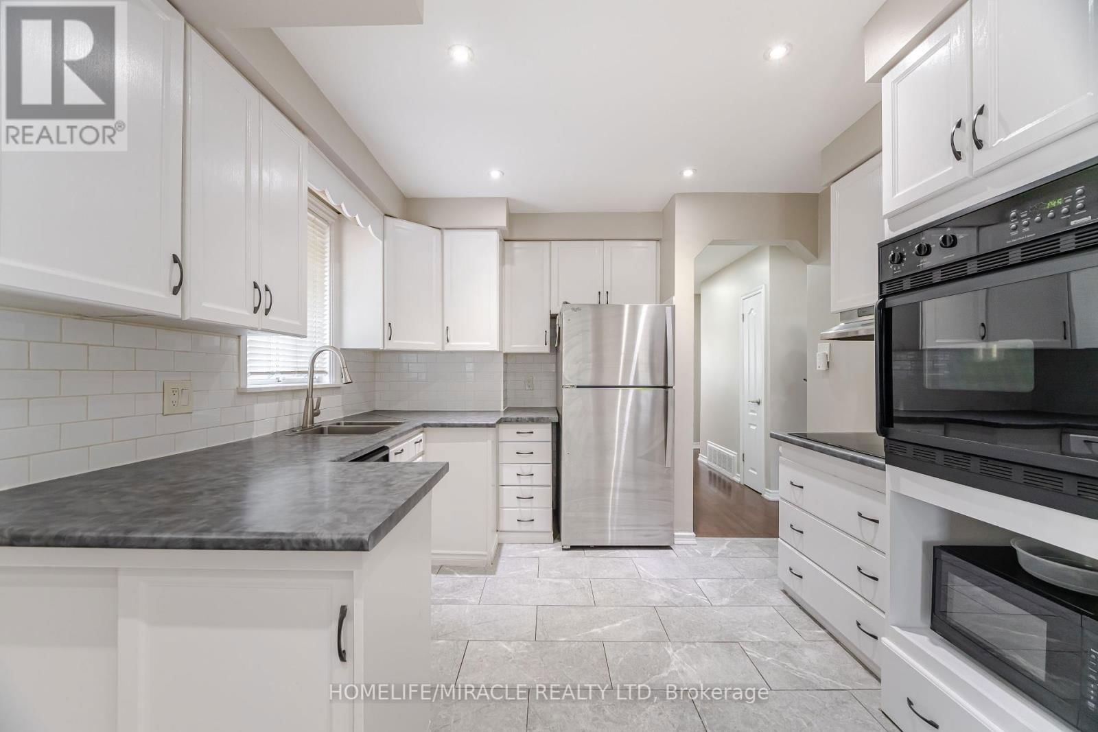 41 BRADSTOCK ROAD Image 8