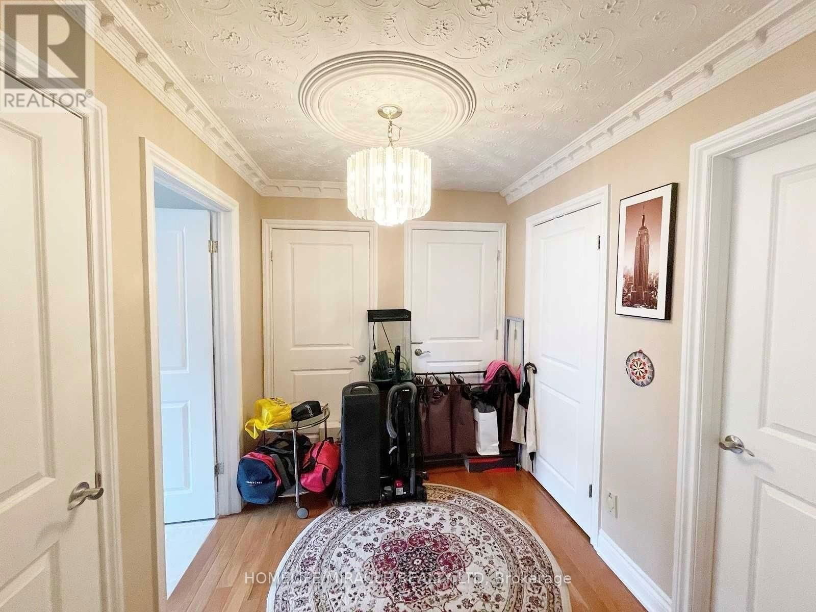 2461 PRESIDENT BOULEVARD Image 6