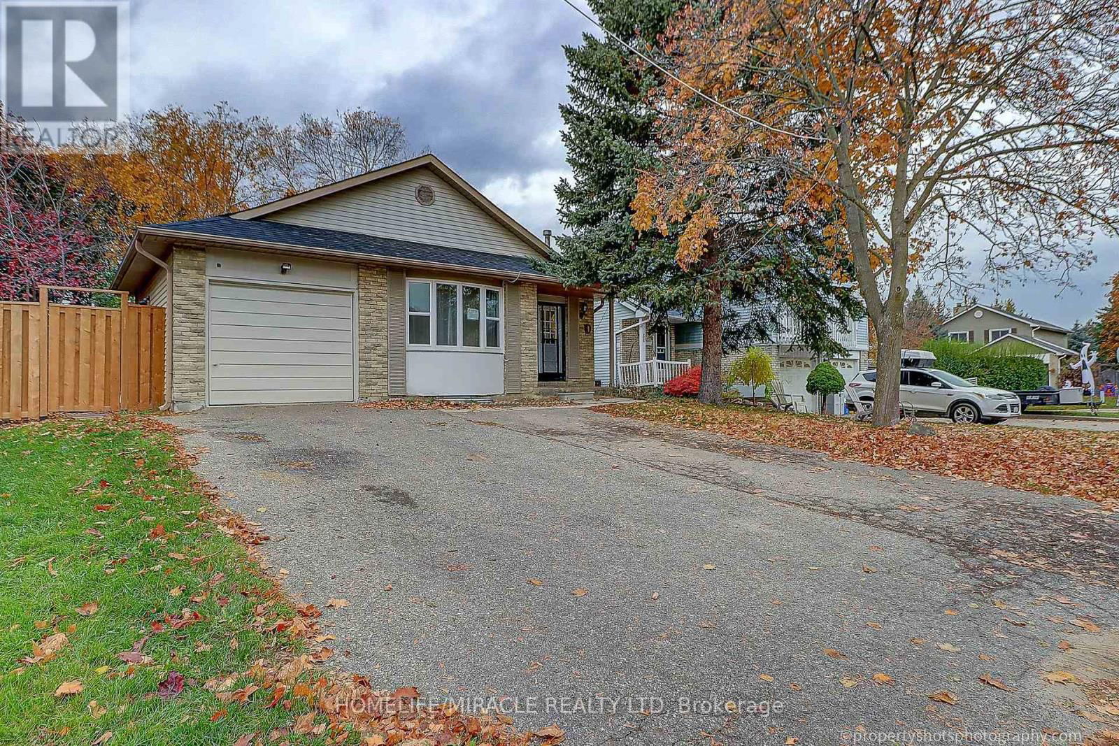 4 RICHVALE DRIVE Image 1