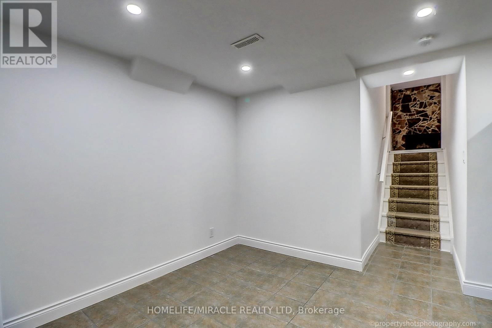 4 RICHVALE DRIVE Image 2