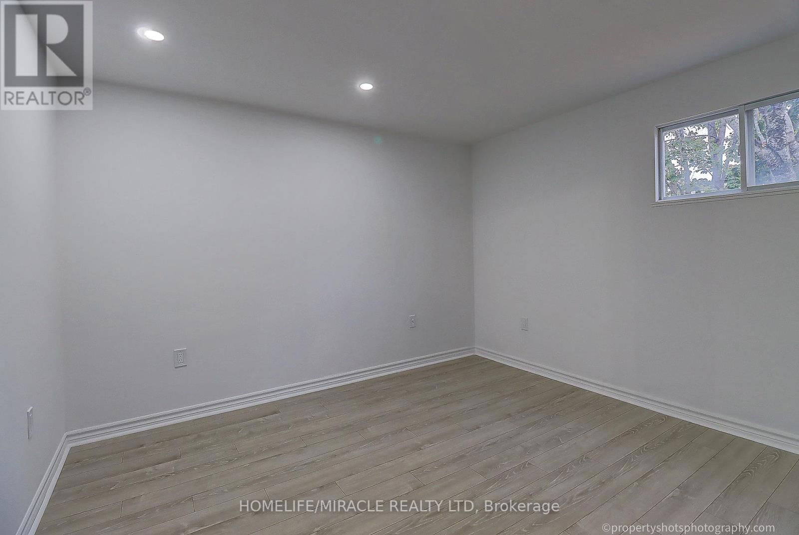 4 RICHVALE DRIVE Image 8