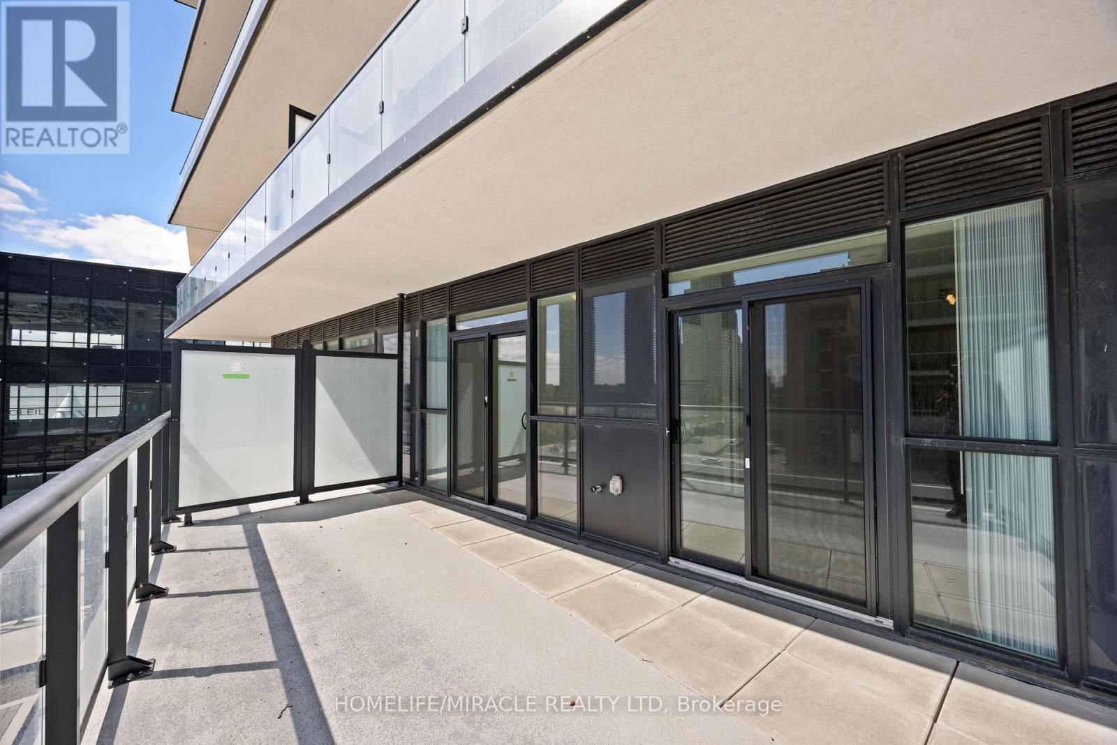 607 - 38 ANNIE CRAIG DRIVE Image 22