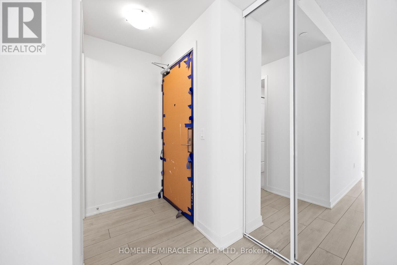 607 - 38 ANNIE CRAIG DRIVE Image 27