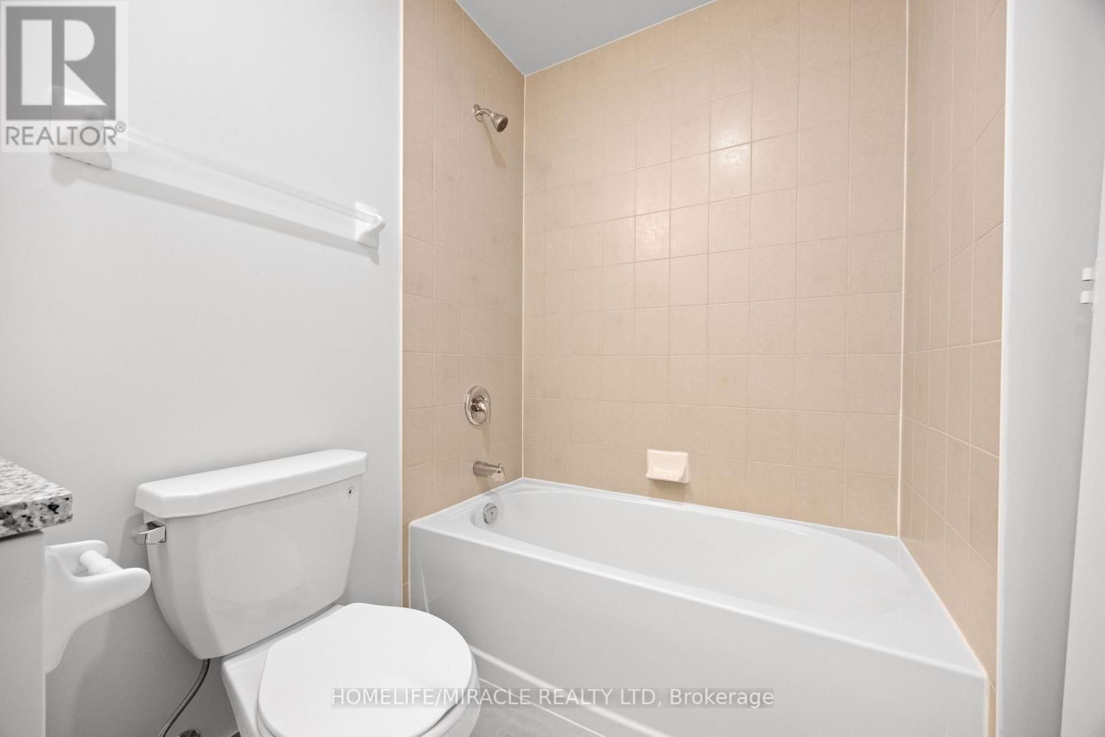 607 - 38 ANNIE CRAIG DRIVE Image 29