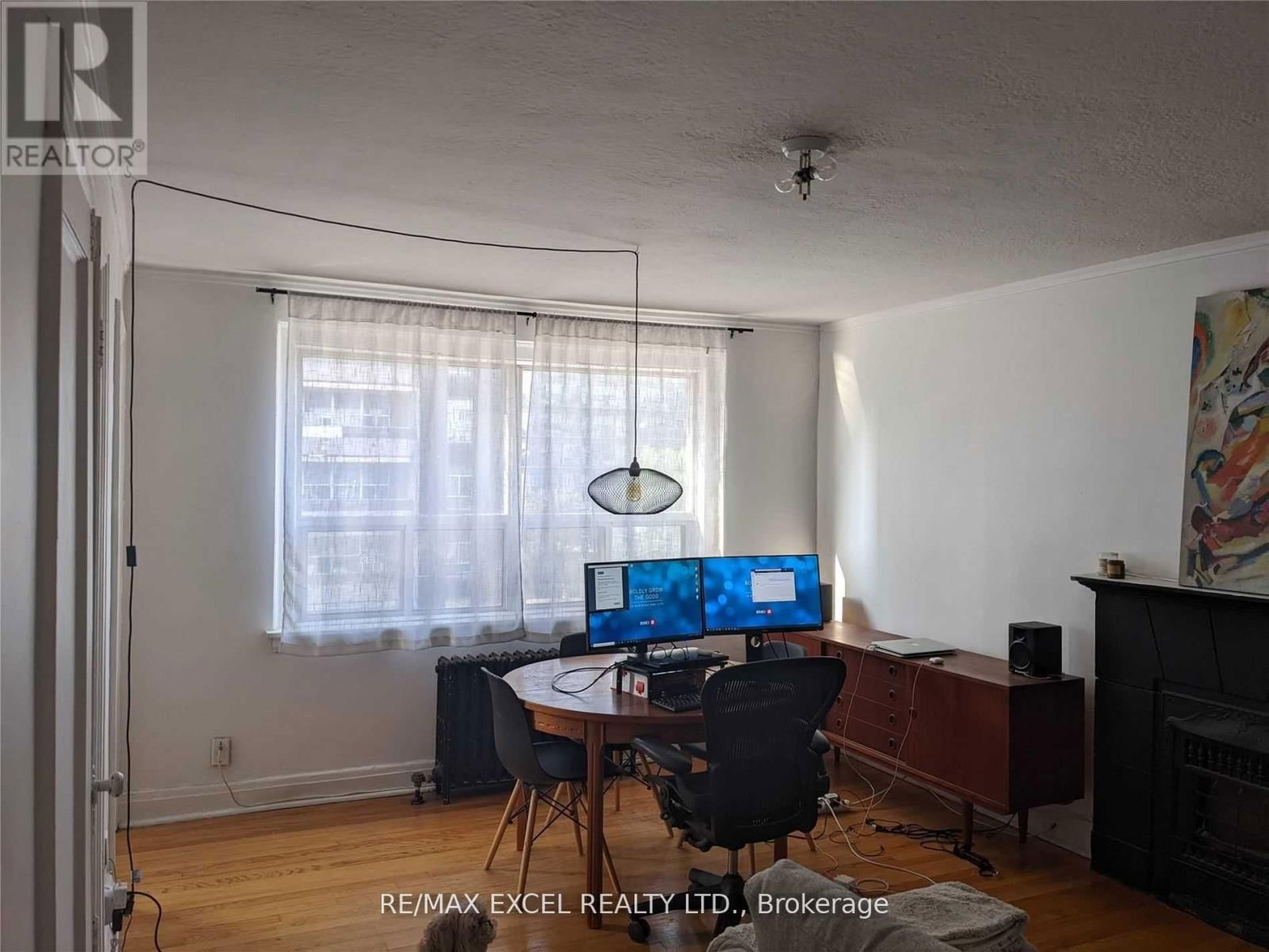 19 - 1A ELM GROVE AVENUE Image 12
