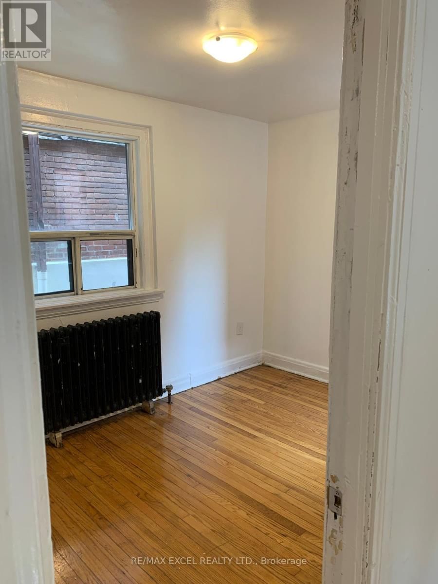 19 - 1A ELM GROVE AVENUE Image 13