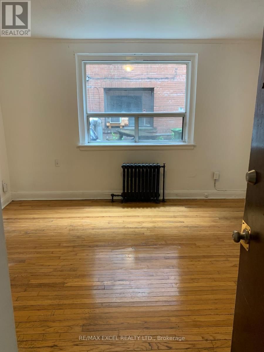 19 - 1A ELM GROVE AVENUE Image 15