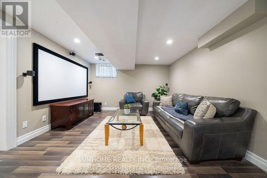 1300 BRAESIDE DRIVE Image 14