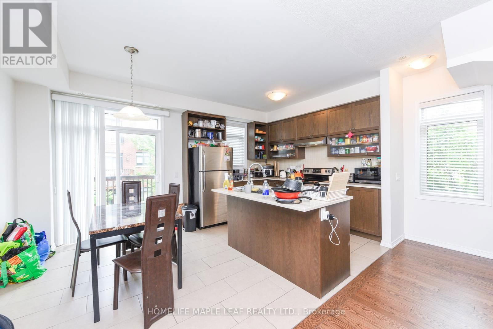 1 - 350 LADYCROFT TERRACE Image 14