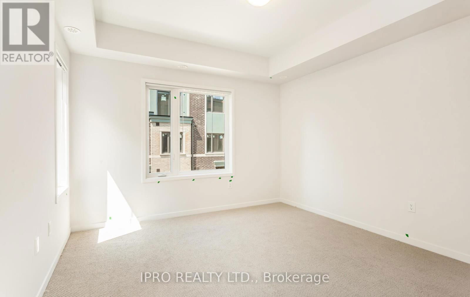 81 - 10 WILLIAM JACKSON WAY Image 13