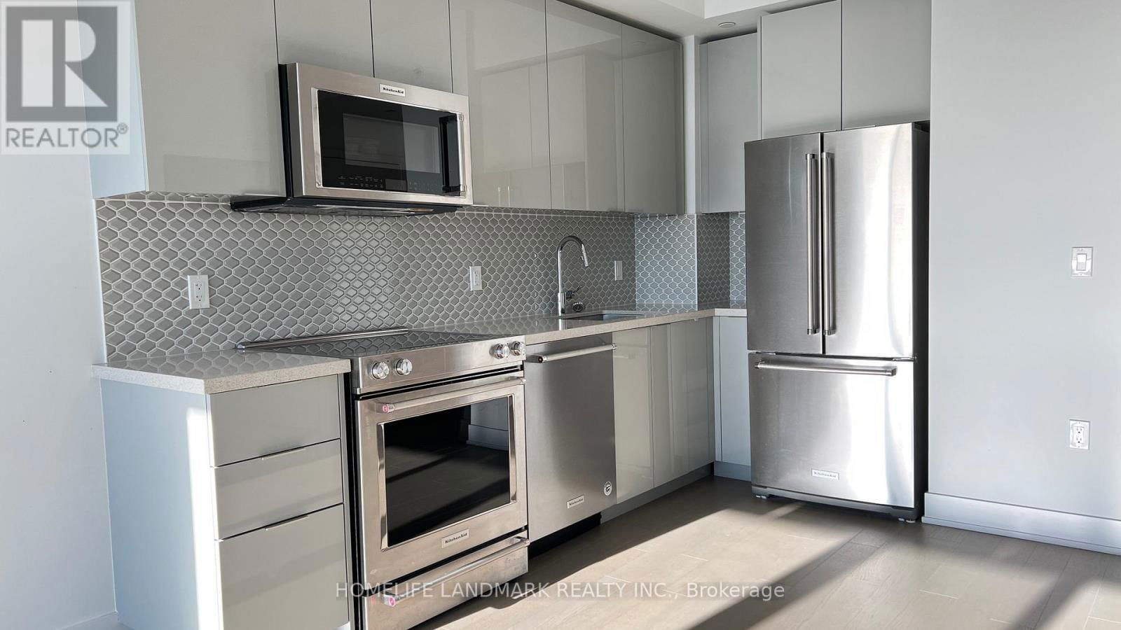 3819 - 30 SHORE BREEZE DRIVE Image 4