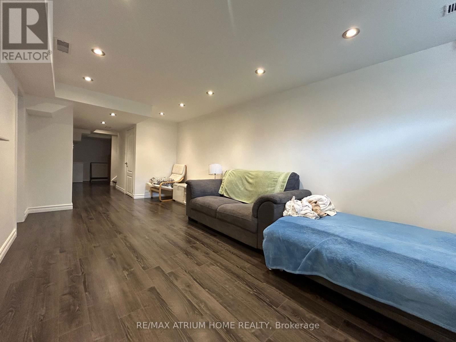 3077 HAWKTAIL CRESCENT Image 10