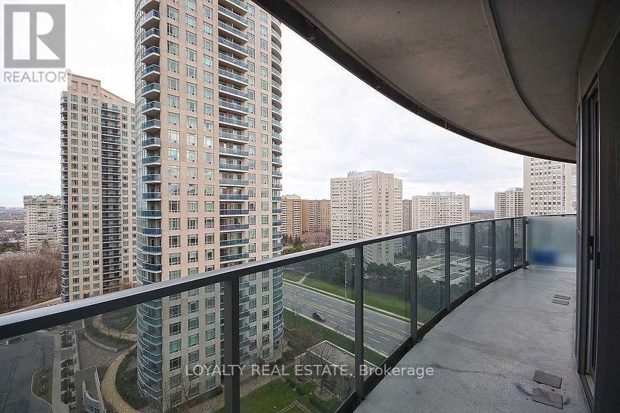 1307 - 60 ABSOLUTE AVENUE Image 6