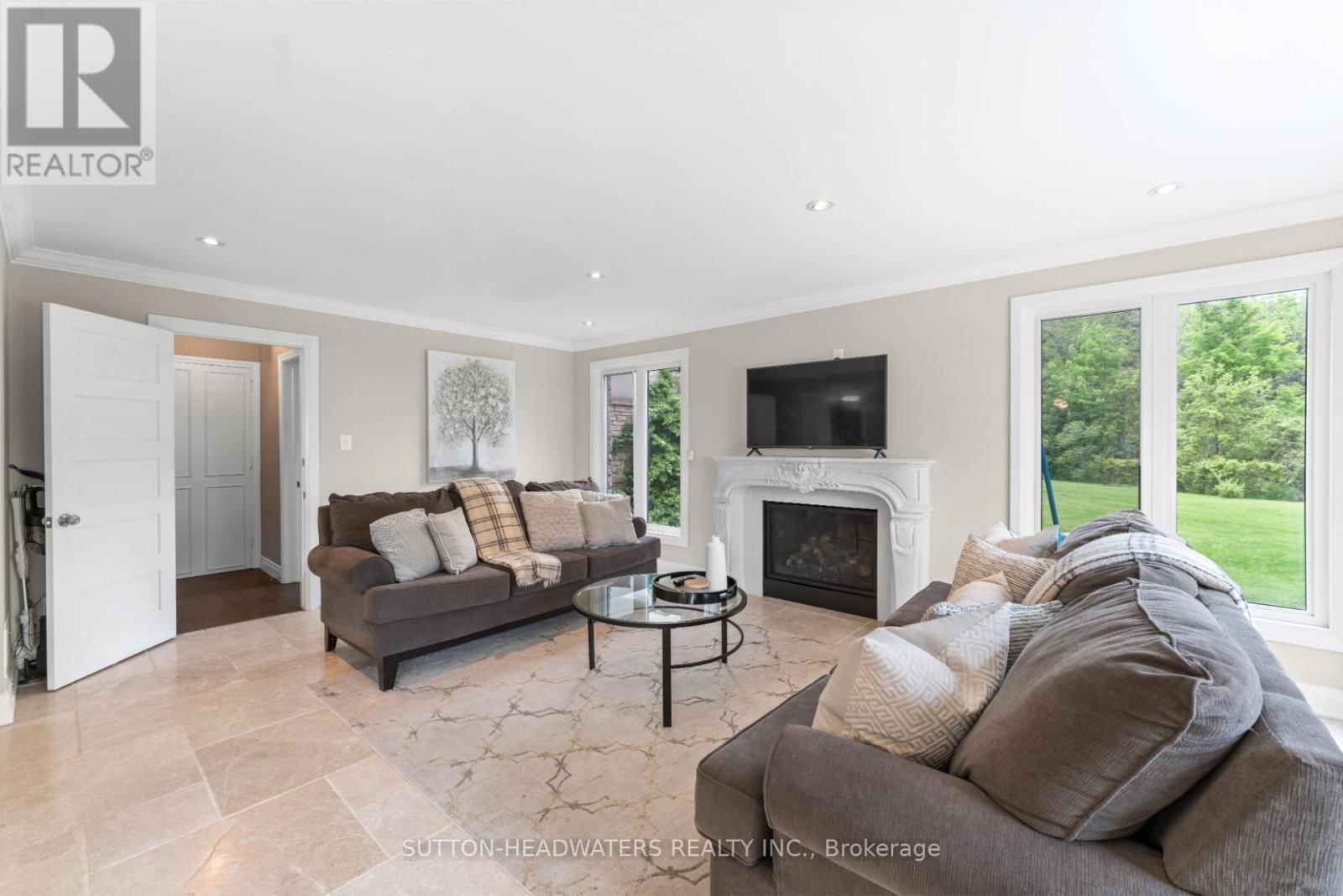 15415 CLAYHILL ROAD Image 10