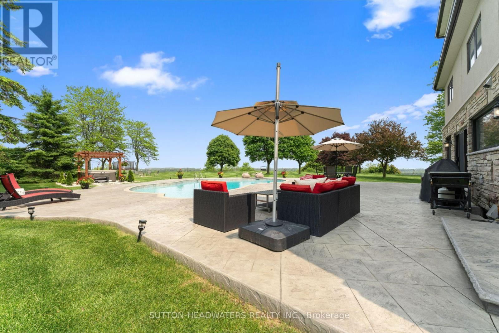 15415 CLAYHILL ROAD Image 35