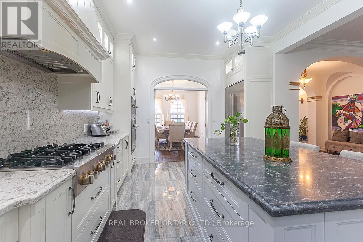 10 COSTNER PLACE Image 12
