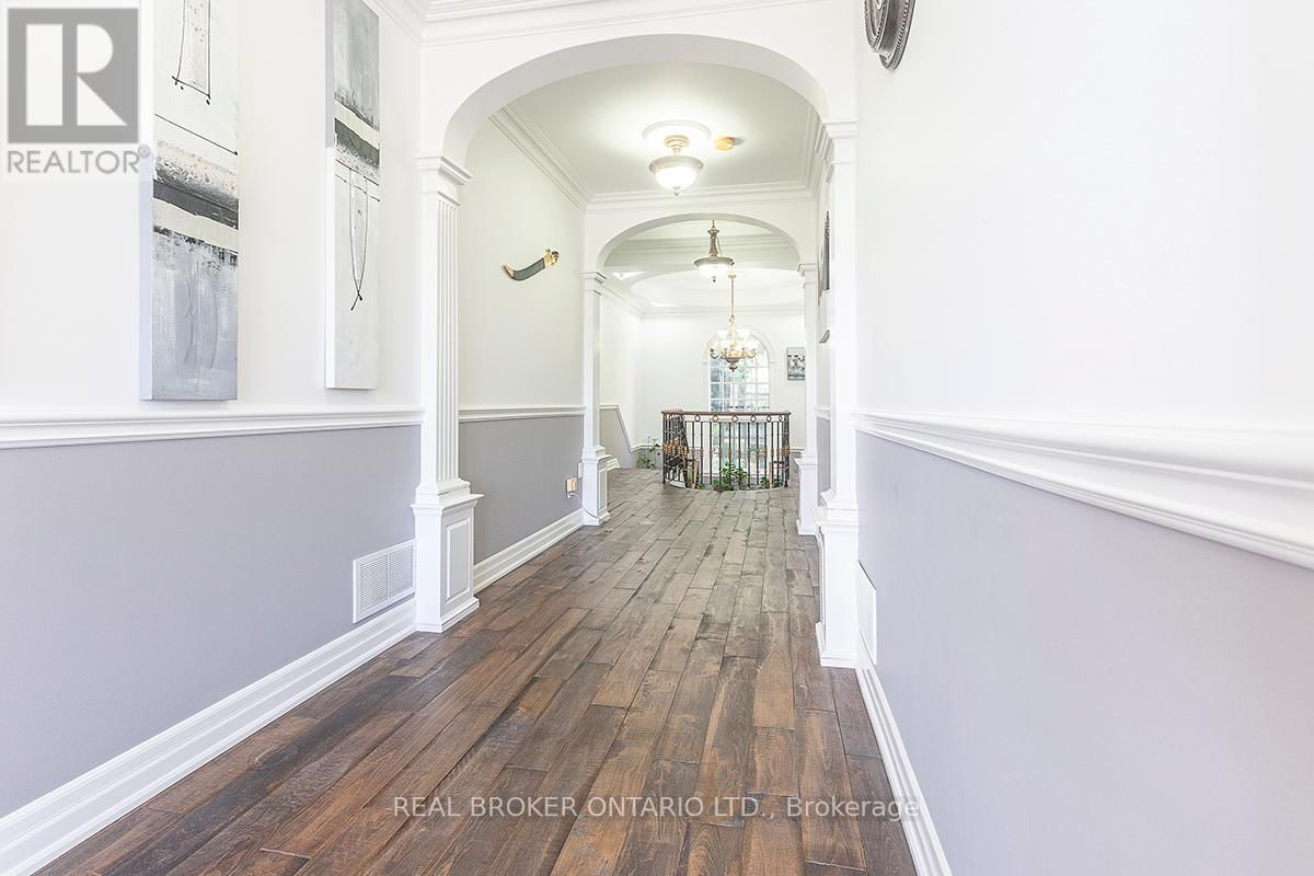 10 COSTNER PLACE Image 18