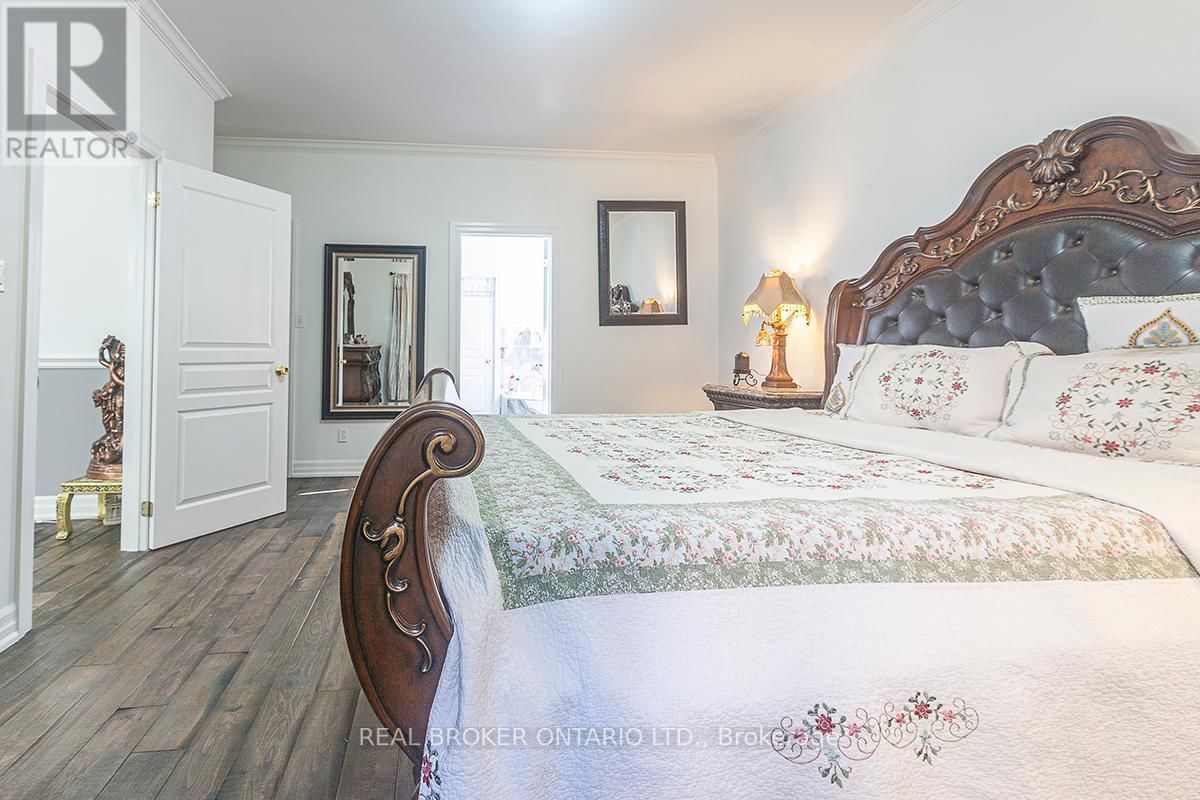 10 COSTNER PLACE Image 21