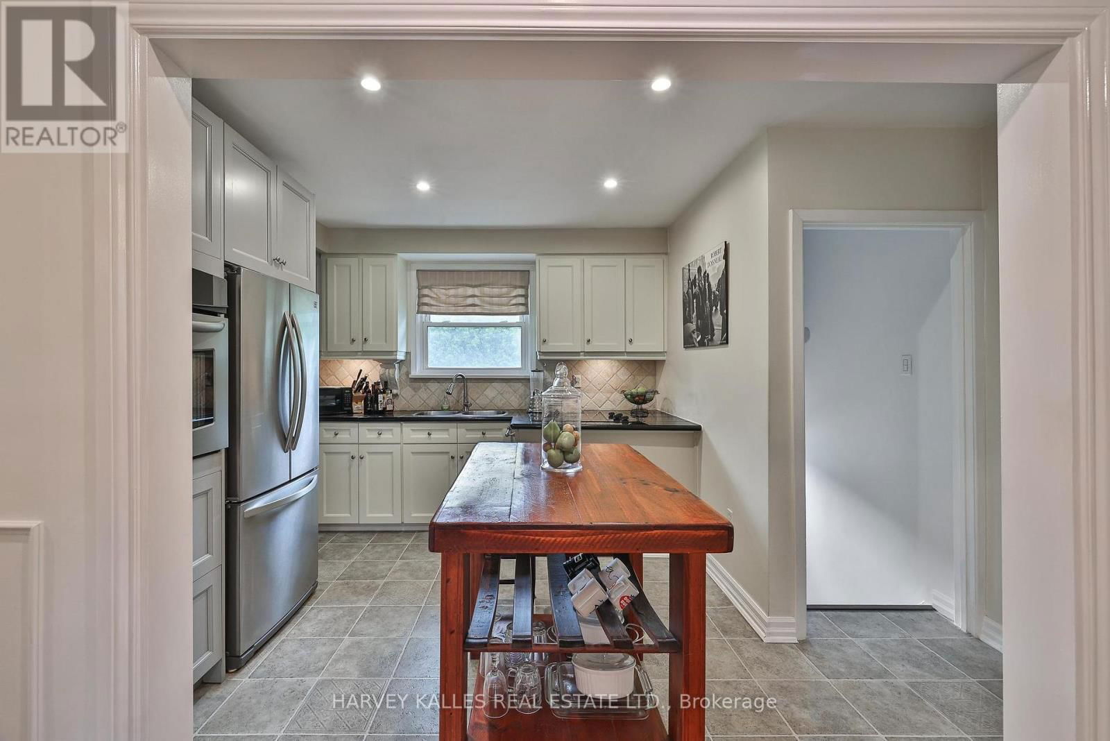 437 SEATON DRIVE Image 14