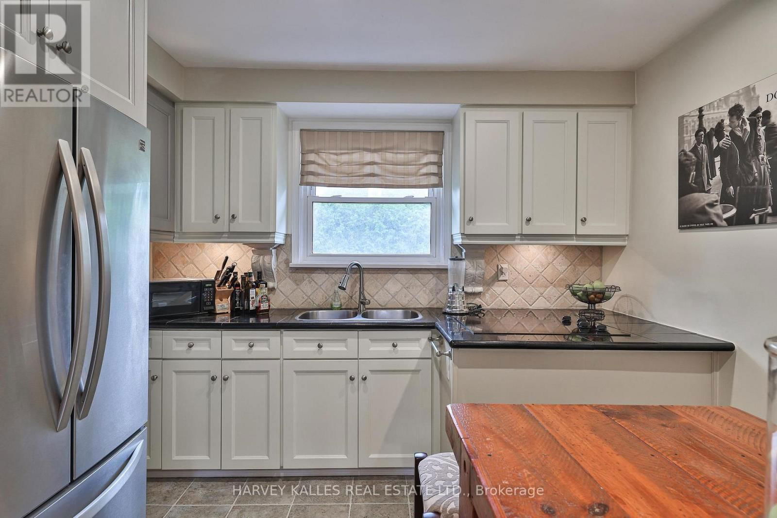 437 SEATON DRIVE Image 15