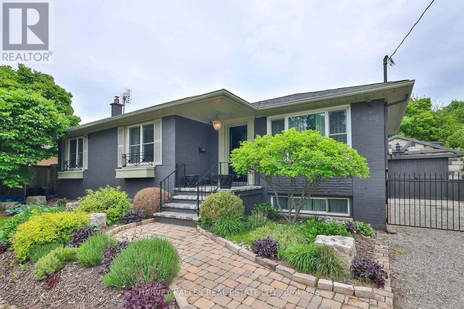437 SEATON DRIVE Image 2