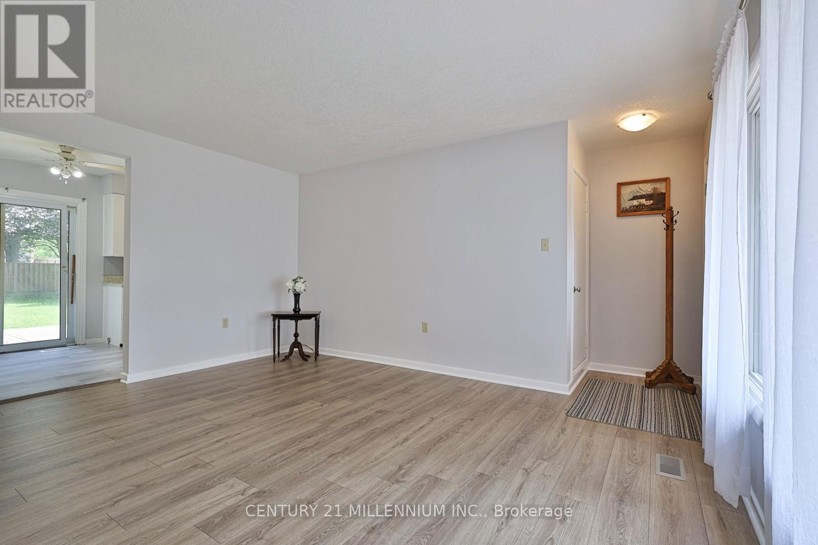 339 BROADWAY Image 15