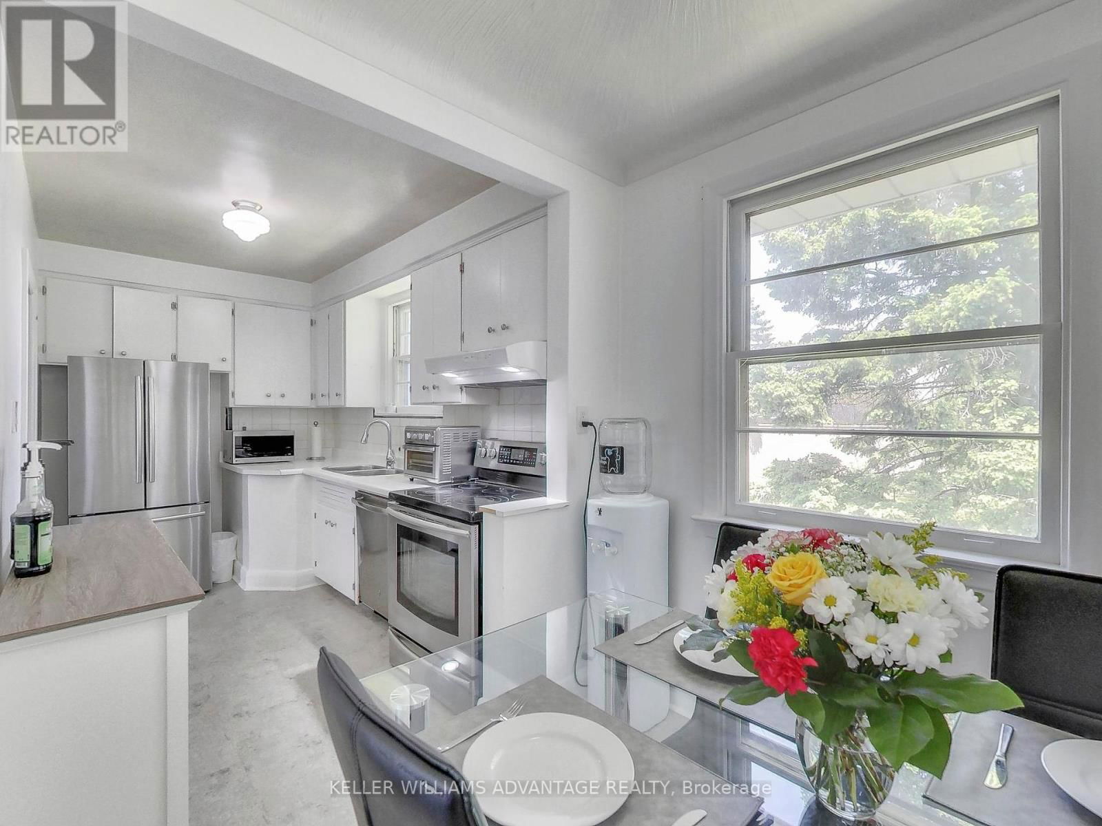 34 GLEN BELLE CRESCENT Image 13