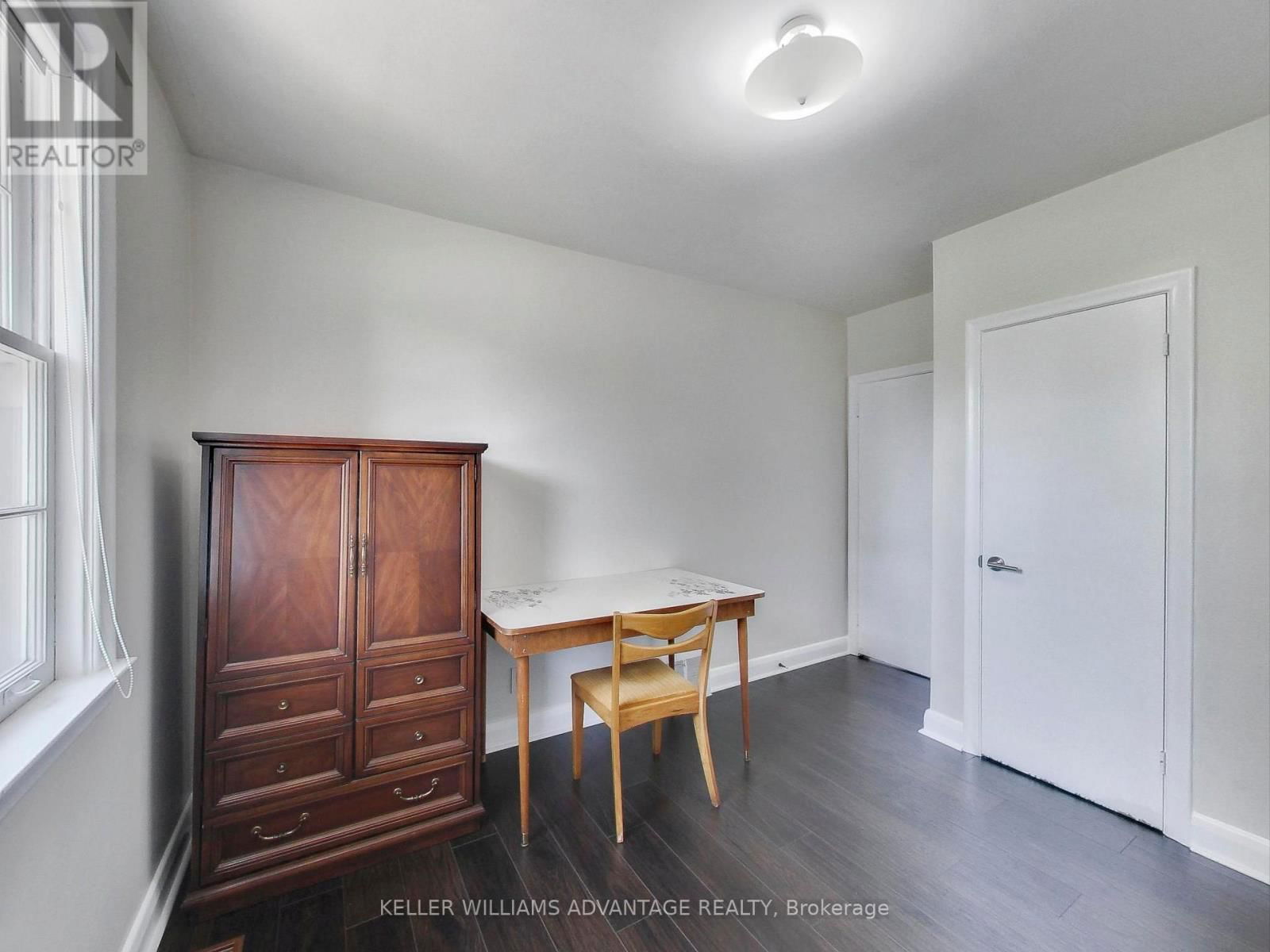 34 GLEN BELLE CRESCENT Image 23