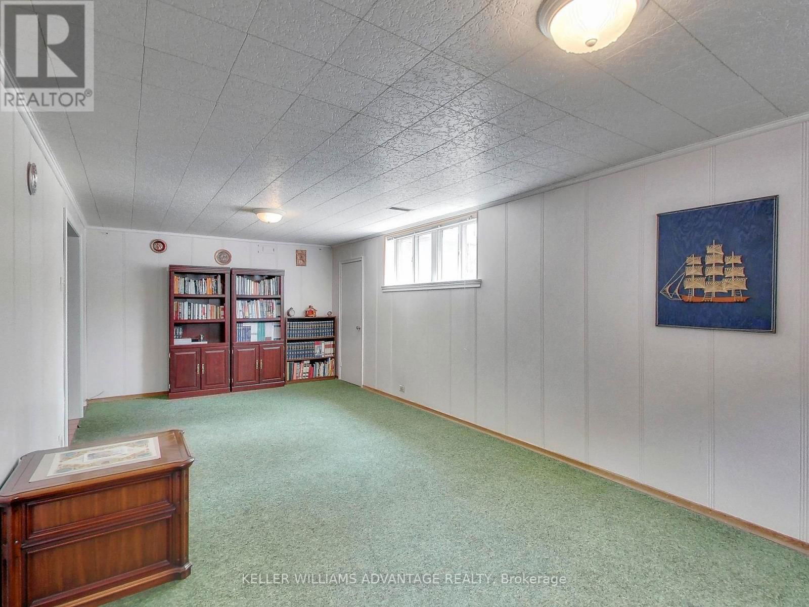 34 GLEN BELLE CRESCENT Image 32