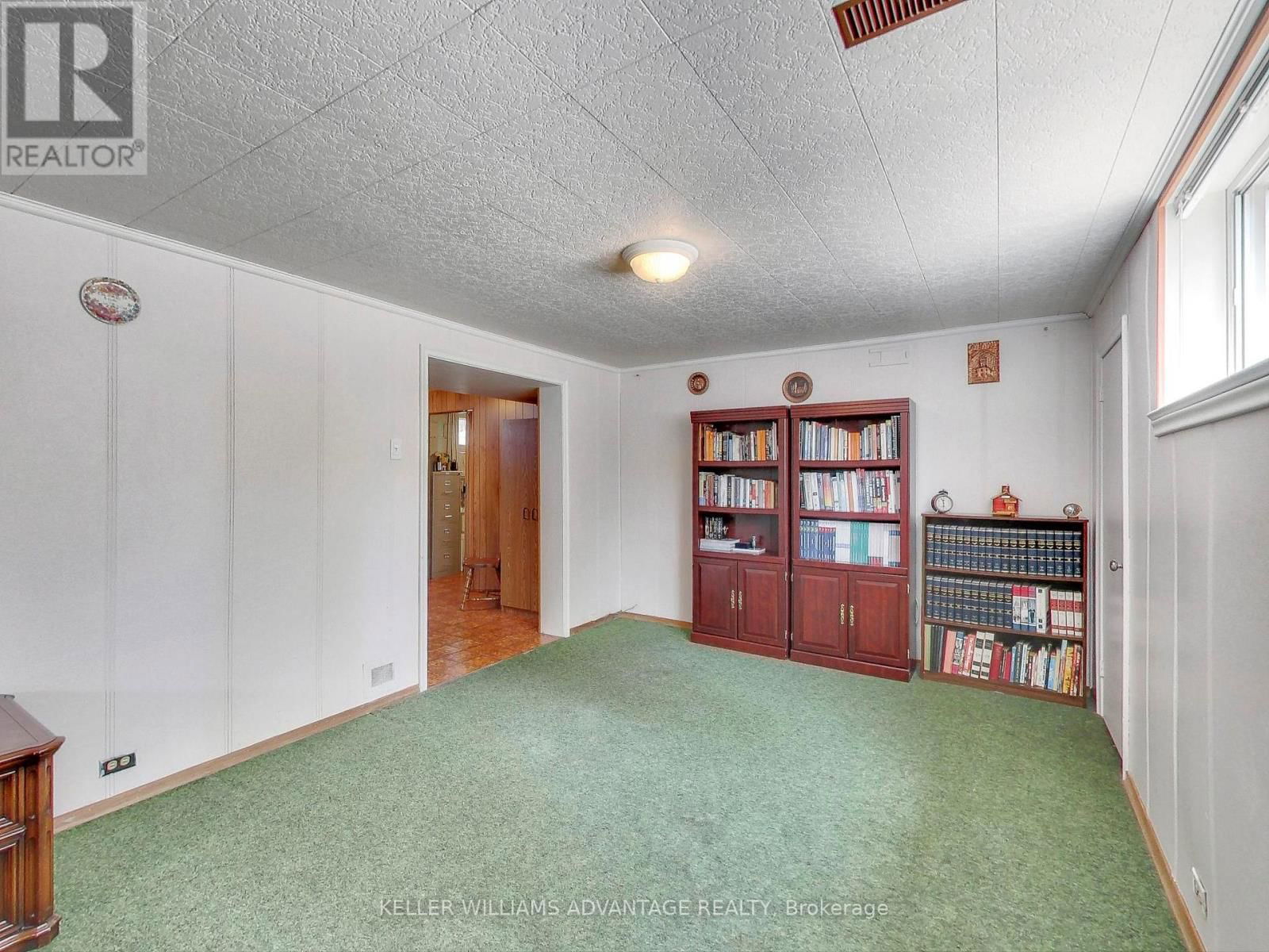 34 GLEN BELLE CRESCENT Image 37
