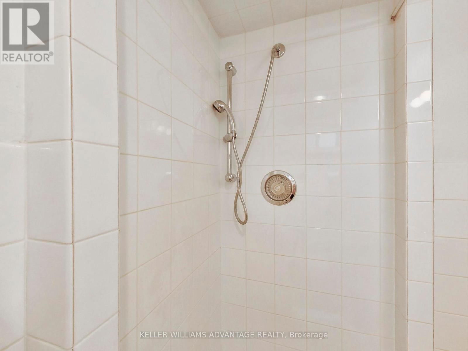 34 GLEN BELLE CRESCENT Image 42