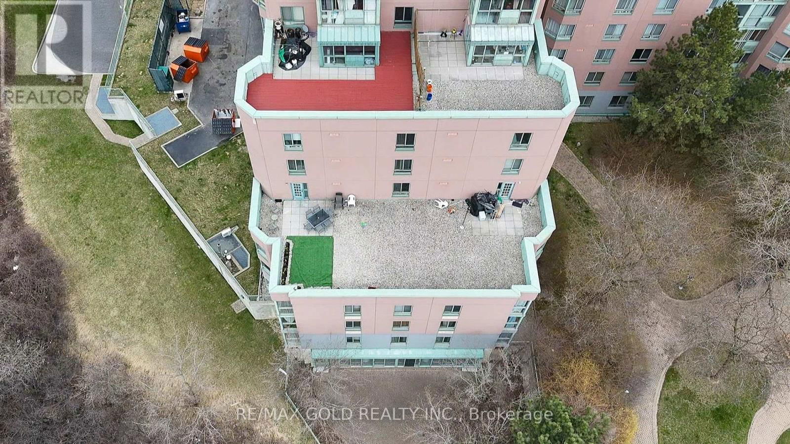 413 - 61 MARKBROOK LANE Image 31