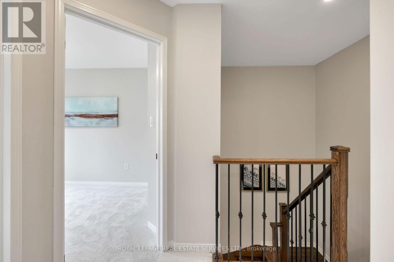 10 - 15 HAYS BOULEVARD Image 18