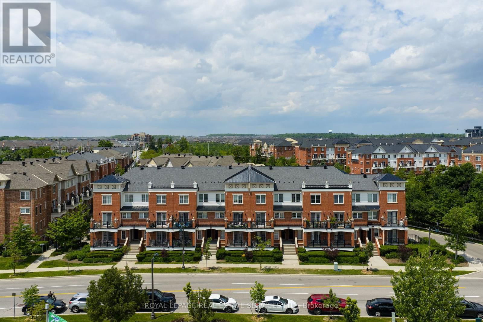 10 - 15 HAYS BOULEVARD Image 26