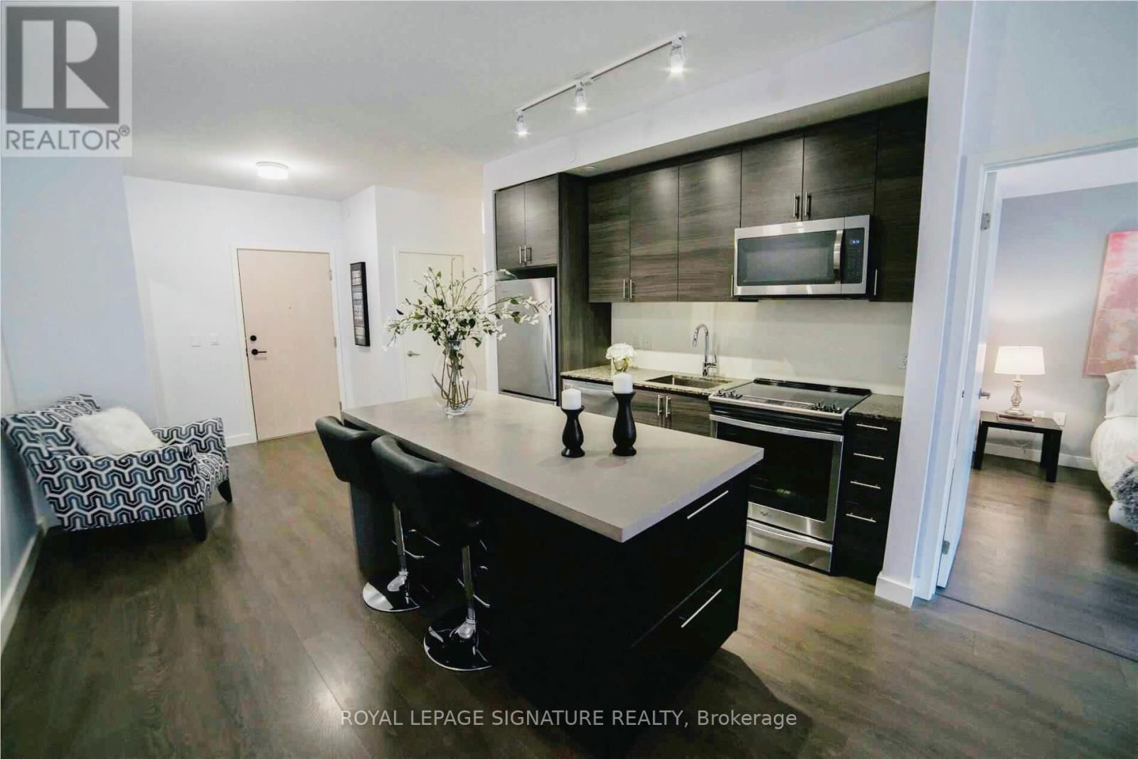103 - 168 SABINA DRIVE Image 5