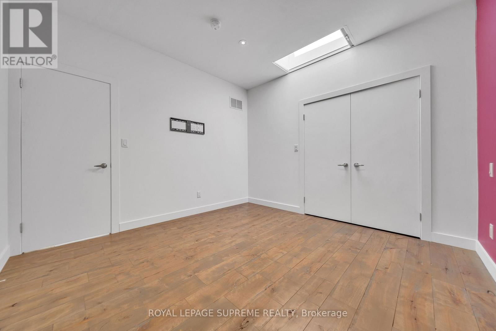 291 GILBERT AVENUE Image 26