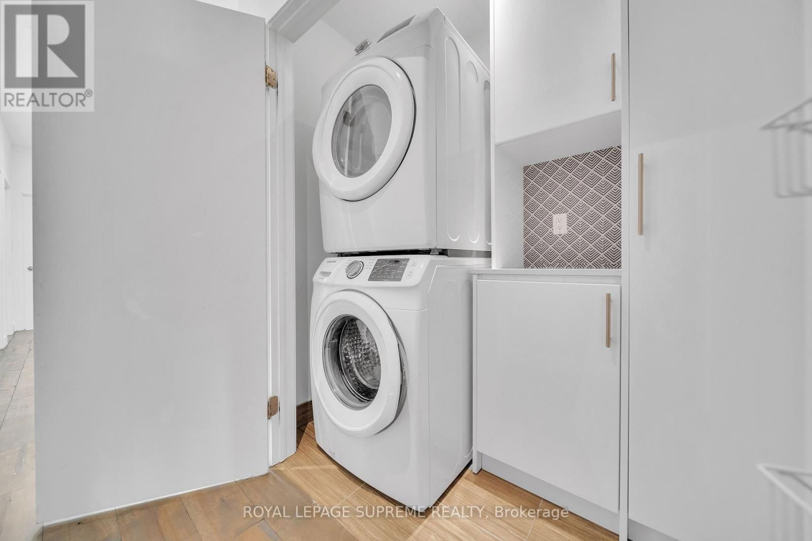 291 GILBERT AVENUE Image 28