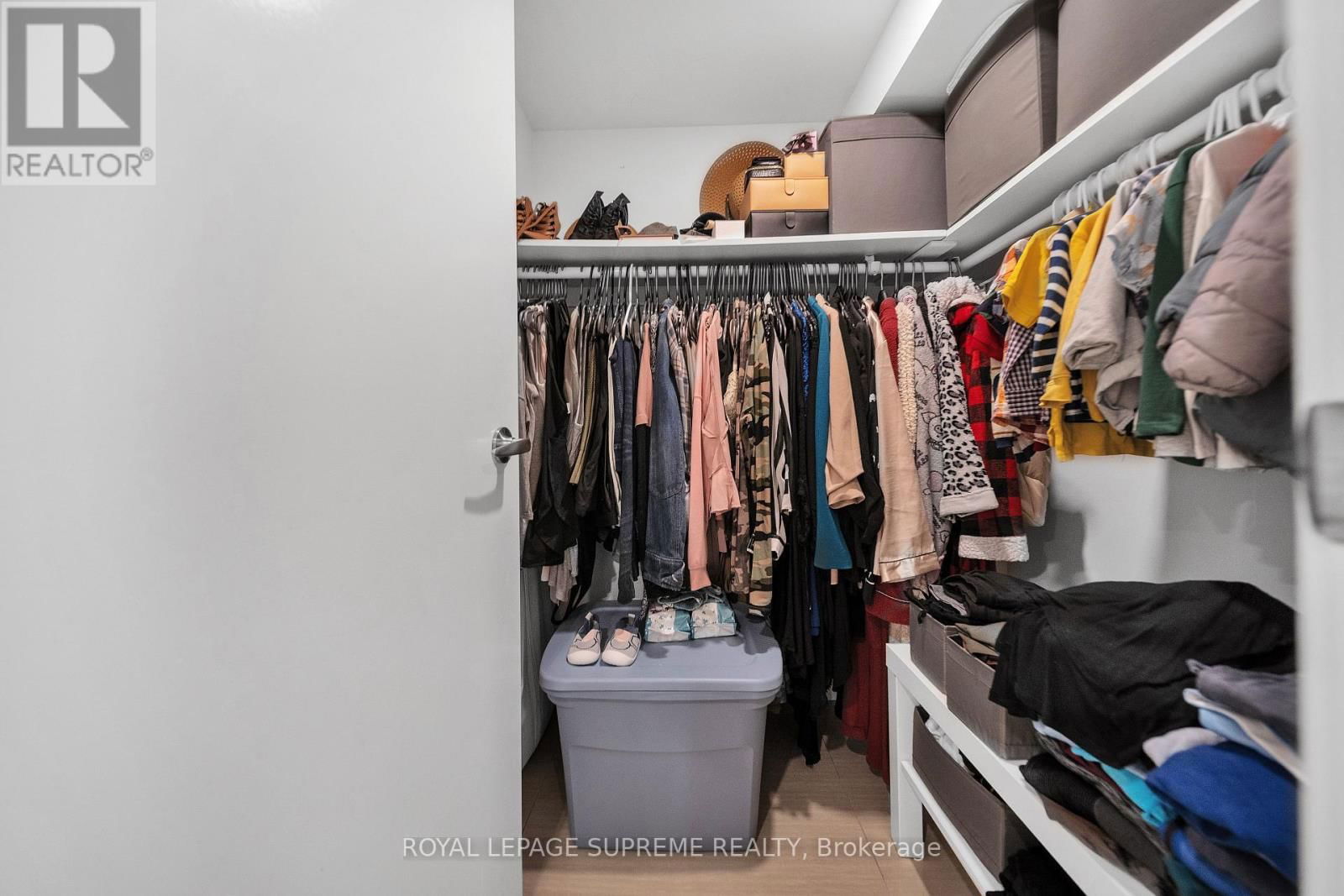 291 GILBERT AVENUE Image 39