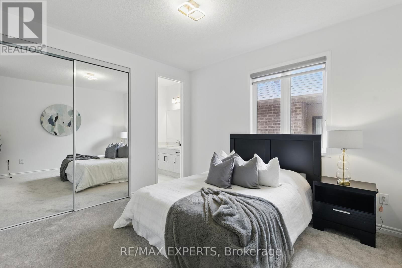 592 BOYD LANE Image 27