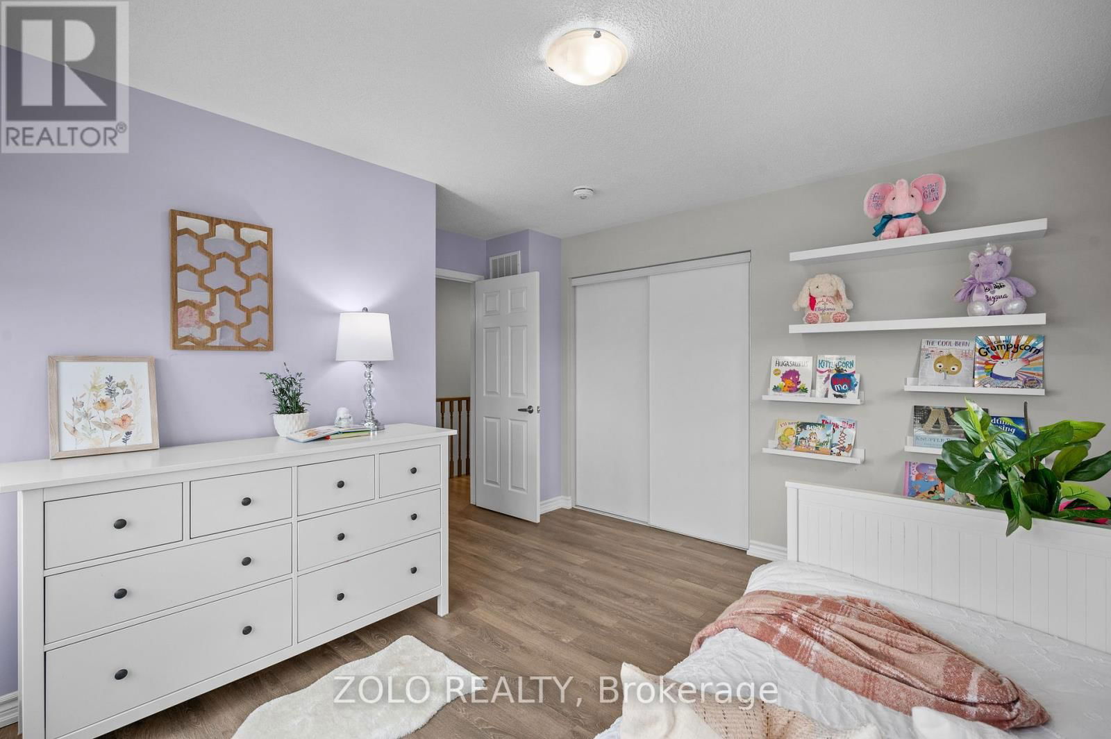 2 CIRCUS CRESCENT Image 27