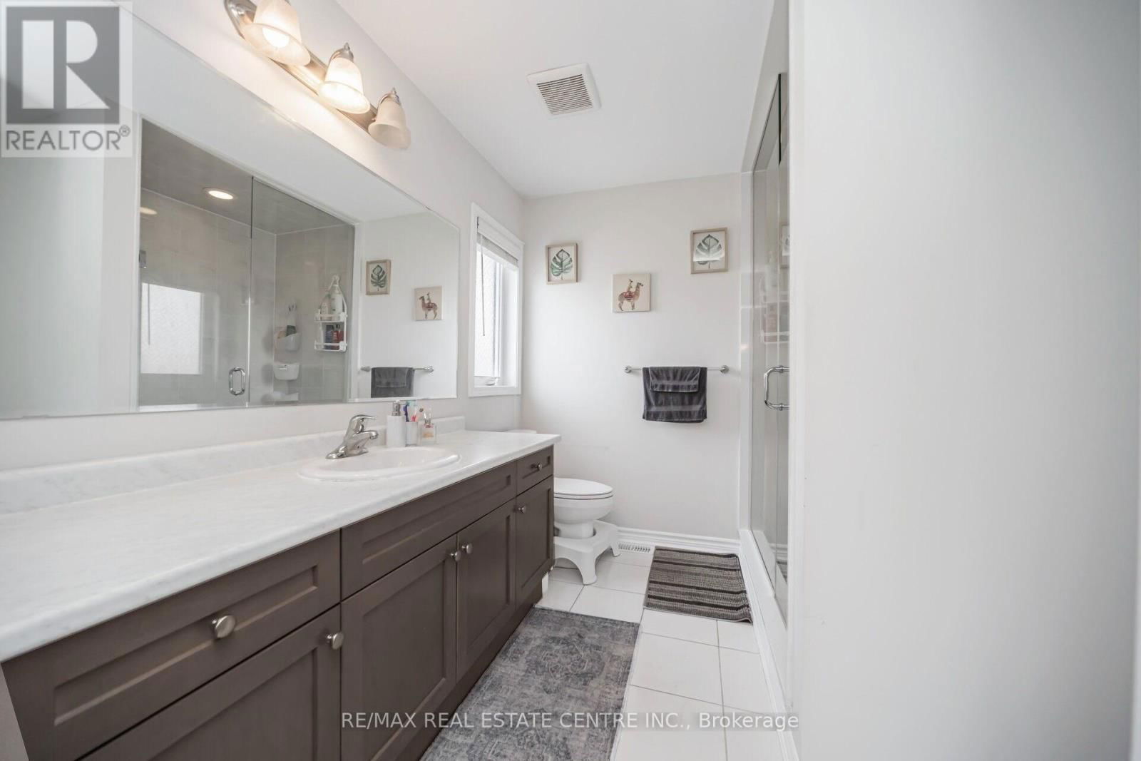 343 EMMETT LANDING Image 24