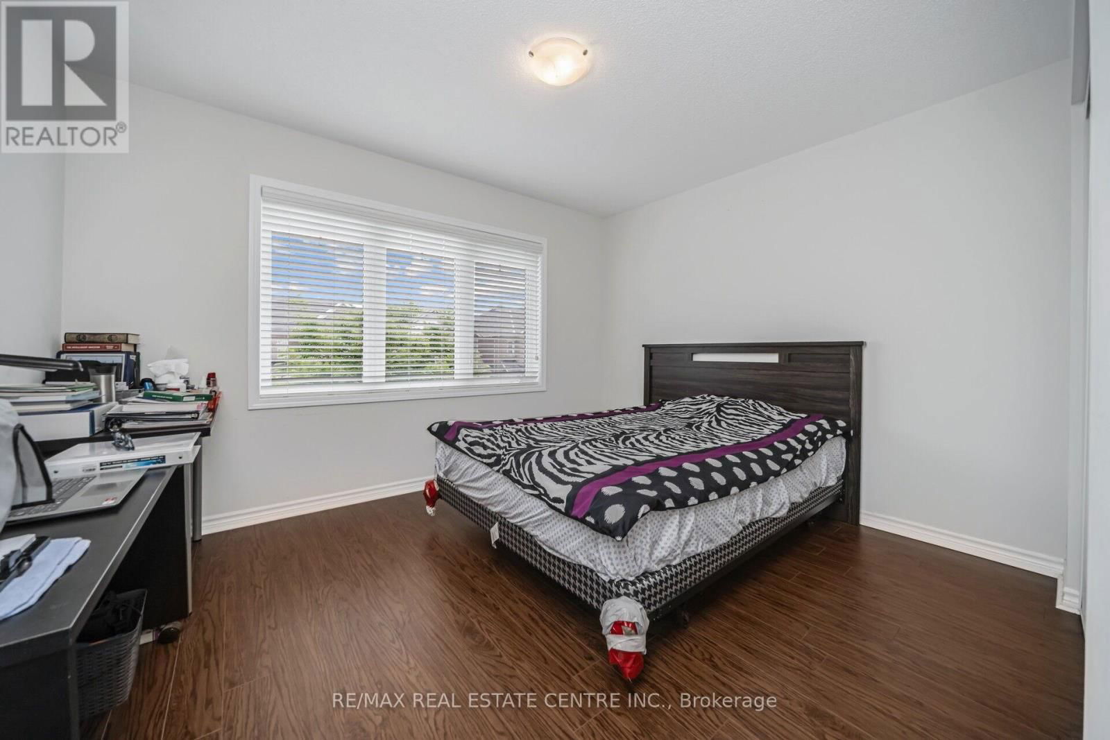 343 EMMETT LANDING Image 34
