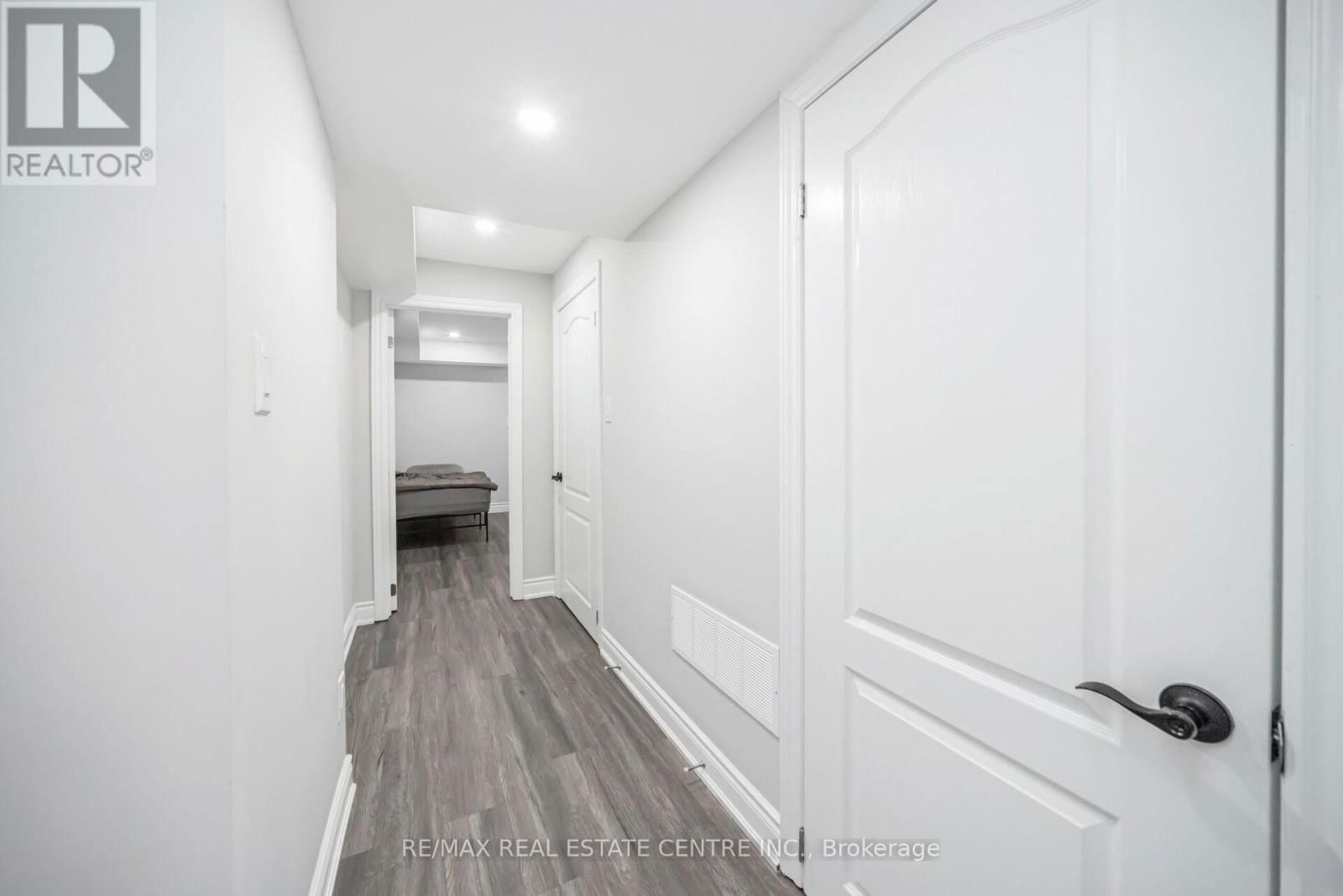 343 EMMETT LANDING Image 43